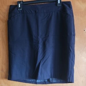 Elegant Black Women's Skirt